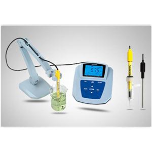 高纯水电导率仪(范围0-2000mS/cm, 精度±0.5%FS)