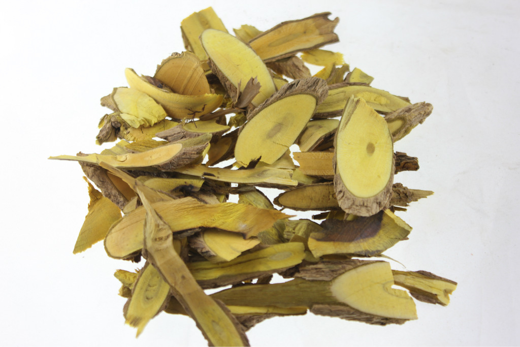 功劳木黄酮皂苷多糖多酚生物碱挥发油